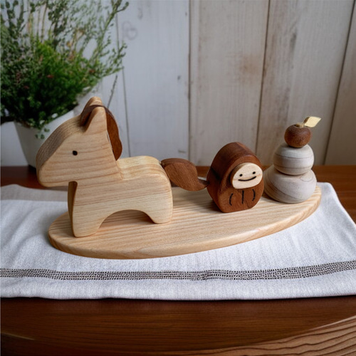 お正月2026】干支・午（うま）と木製鏡餅とだるまの置物～・馬・木の