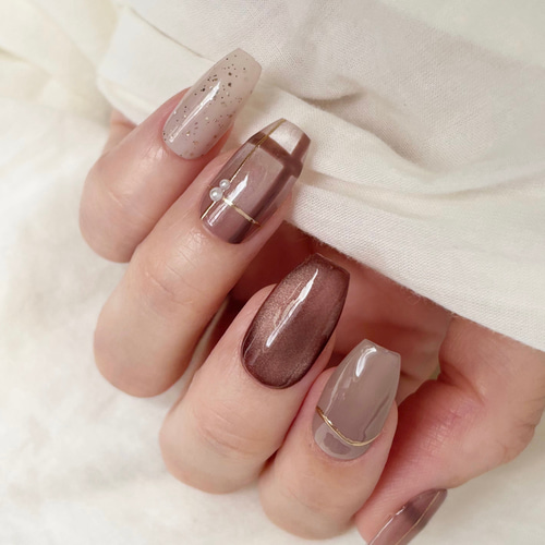 ブラウンチェックネイル　ガーリネイル　ブラウンネイル ブラウンチェックネイル ネイルチップ ネイルチップ（つけ爪） rasia