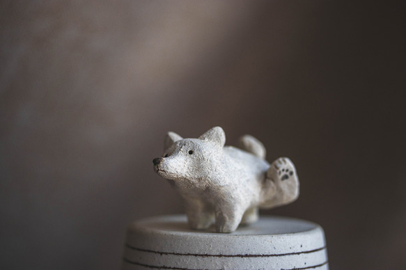 シッコシッコ白熊犬【犬_122】 2枚目の画像