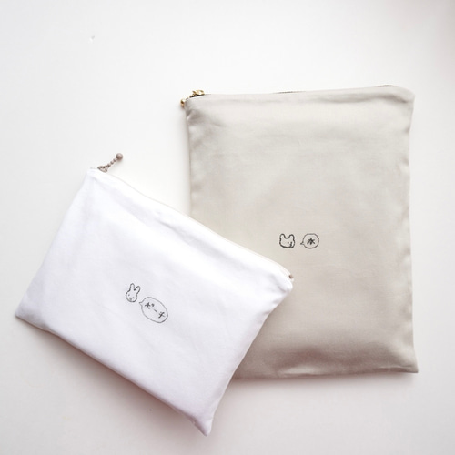 本好きさんのための可愛いブックポーチ｜くま、うさぎの吹き出し刺繍