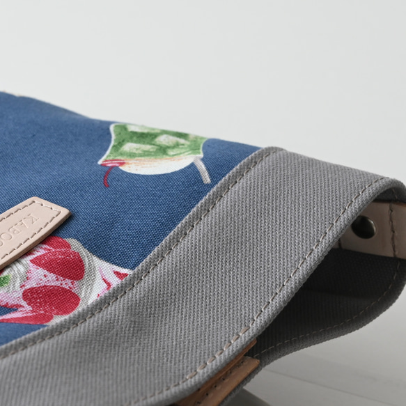 大人が持ちたいメロンソーダにいちごパフェ♩水筒、ペットボトル、傘が入って便利なサイズ＃ブルー 6枚目の画像