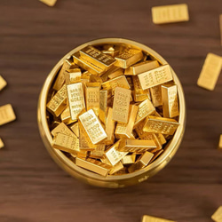 ミニチュア ドールハウス トレーディングフィギュア 小さな 金の延べ棒 金塊 インゴットレプリカ  5点セット 3枚目の画像