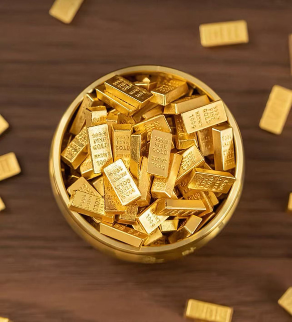 ミニチュア ドールハウス トレーディングフィギュア 小さな 金の延べ棒 金塊 インゴットレプリカ  5点セット 3枚目の画像