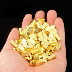 ミニチュア ドールハウス トレーディングフィギュア 小さな 金の延べ棒 金塊 インゴットレプリカ  5点セット 4枚目の画像