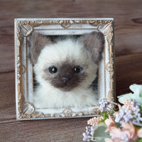 羊毛フェルトシャム猫の子猫（額縁アート） 羊毛フェルト studio＊coup