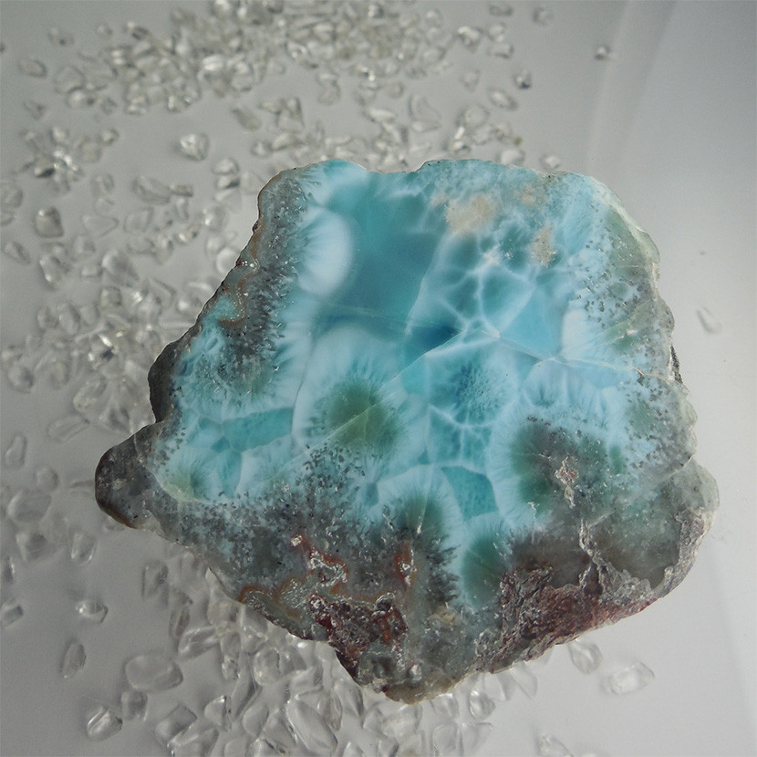 ラリマー原石　70g【送料込】　LMRG098　ドミニカ共和国の鉱山から　larimar