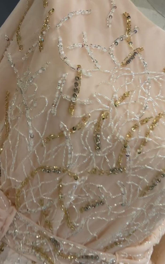 顧客満足度99％以上　サイズオーダー　チャック　トレーン　コーラルピンク　マザードレス　優雅なシルエット演奏会ファスナー