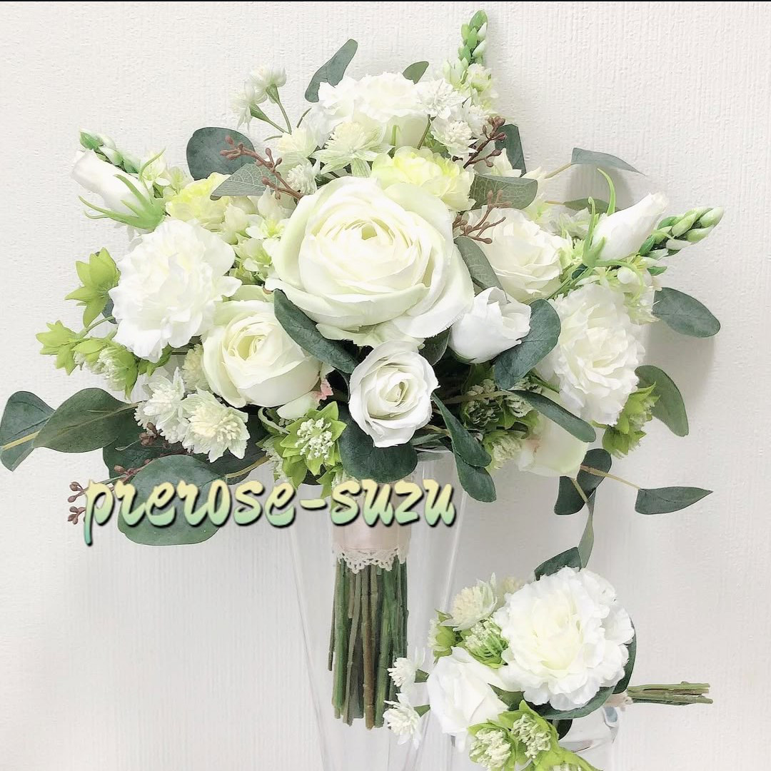 【受注制作】クラッチブーケ　ウエディングブーケ（ブートニア付）ホワイトグリーンブーケ