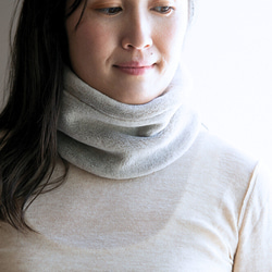 Organic Cotton Fur ヤク混グレージュ　ネックウォーマー【Shortサイズ】 4枚目の画像
