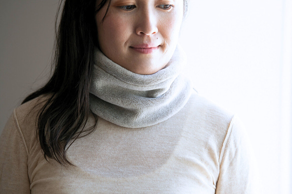 Organic Cotton Fur ヤク混グレージュ　ネックウォーマー【Shortサイズ】 4枚目の画像