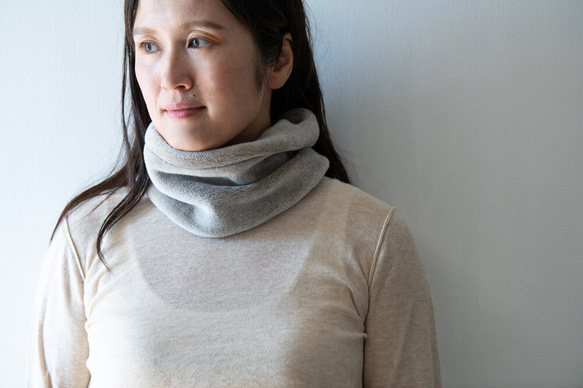 Organic Cotton Fur ヤク混グレージュ　ネックウォーマー【Shortサイズ】 2枚目の画像