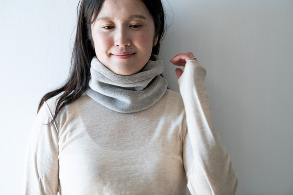 Organic Cotton Fur ヤク混グレージュ　ネックウォーマー【Shortサイズ】 1枚目の画像