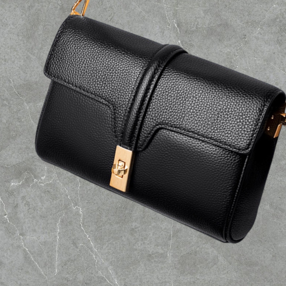 本革　エレガントデザインバッグ　2way ストラップ2本付き 9枚目の画像