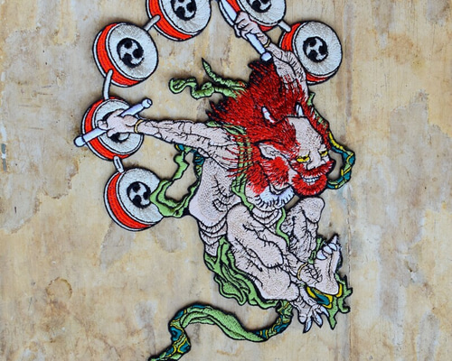 刺繍のワッペン 伝説のドラマー[天地を裂く稲妻_雷神]浮世絵妖怪神さま