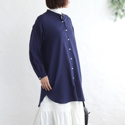 とろけるような肌ざわり 秋のはじまりに✦ 東炊きコットン チュニック丈ロングシャツ（ネイビー）TP09 1枚目の画像