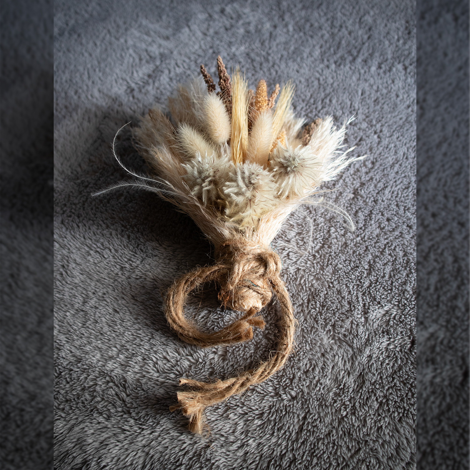 テールグラスと穂のミニブーケ