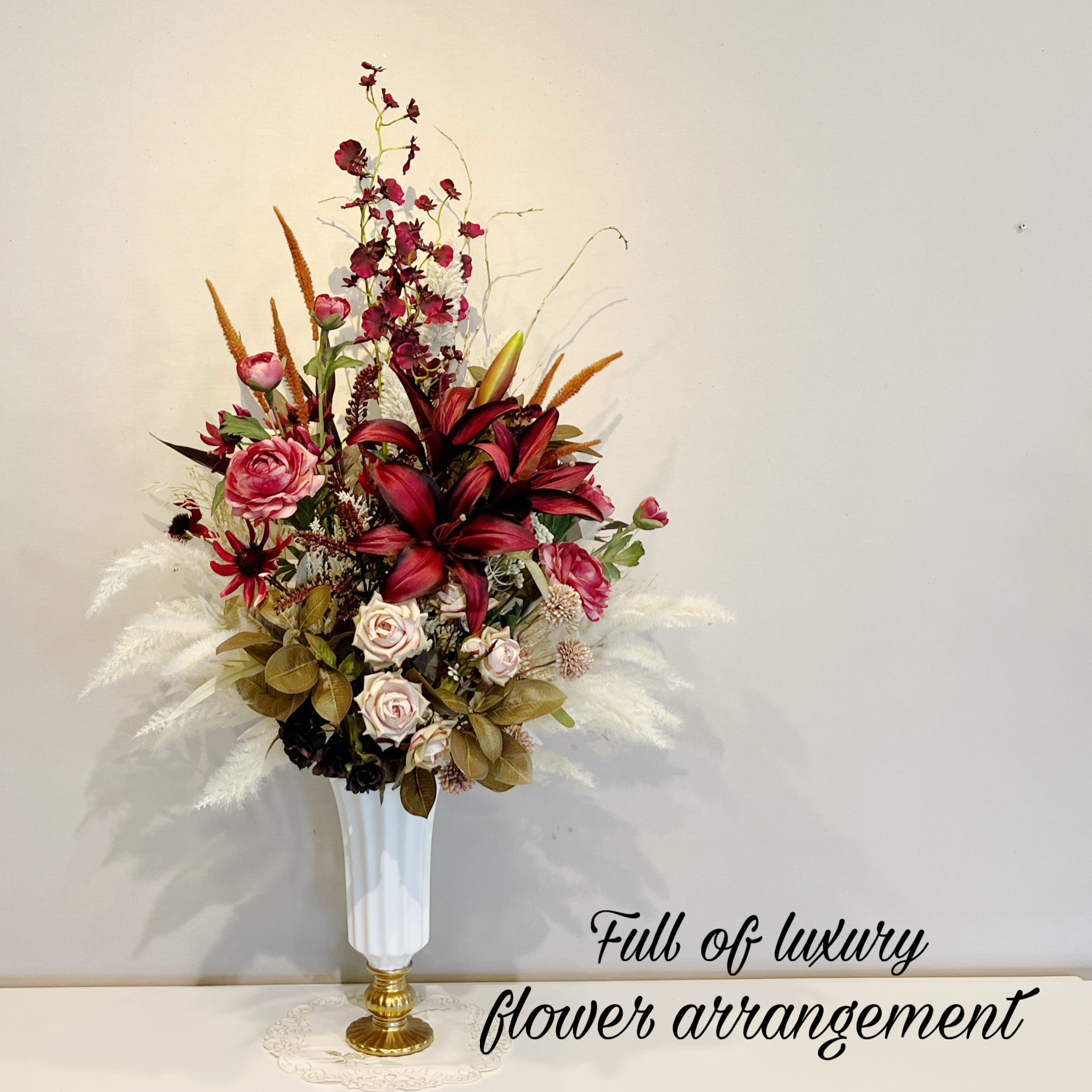 「送料無料」エレガントで高級感溢れるドライタッチフラワーアレンジメント