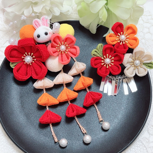 3日で発送 七五三 つまみ細工 髪飾り(赤 うさぎ) 銀ビラ 3歳 7歳 753 3