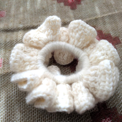 白（ホワイト） シュシュ の人気通販｜Creema(クリーマ) 国内最大の