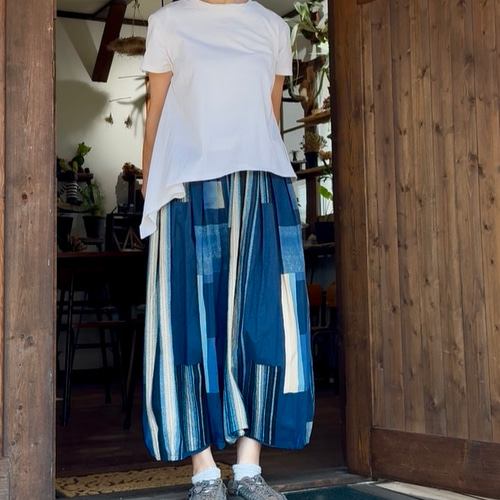 スカート風サルエルパンツ✴︎✴︎青幾何学模様✴︎✴︎ キュロット