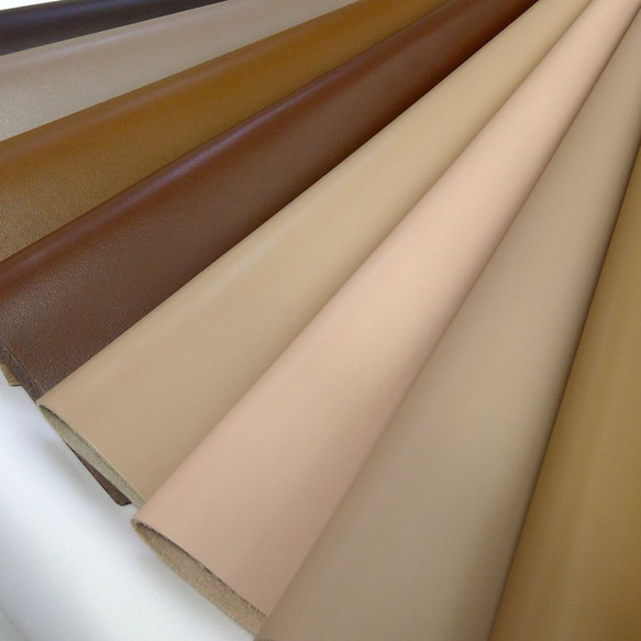 【A4サイズ】国産牛革　ソフトレザー　エイミー/Amy  (ベージュ系) 2枚目の画像