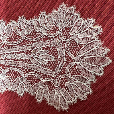 ポアン・ド・フランス飾りタイ（No.3880）