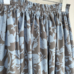 ♦︎秋の新作♦︎シルエットフラワー　コーデュロイのギャザースカート　グレージュ×サックスブルー 4枚目の画像