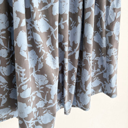 ♦︎秋の新作♦︎シルエットフラワー　コーデュロイのギャザースカート　グレージュ×サックスブルー 5枚目の画像