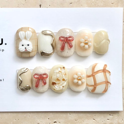 うさパンケーキ【サイズオーダー制】￤ネイルチップ うさぎ 淡色 リボン 落書き 花 チェック柄 うるうる 1枚目の画像