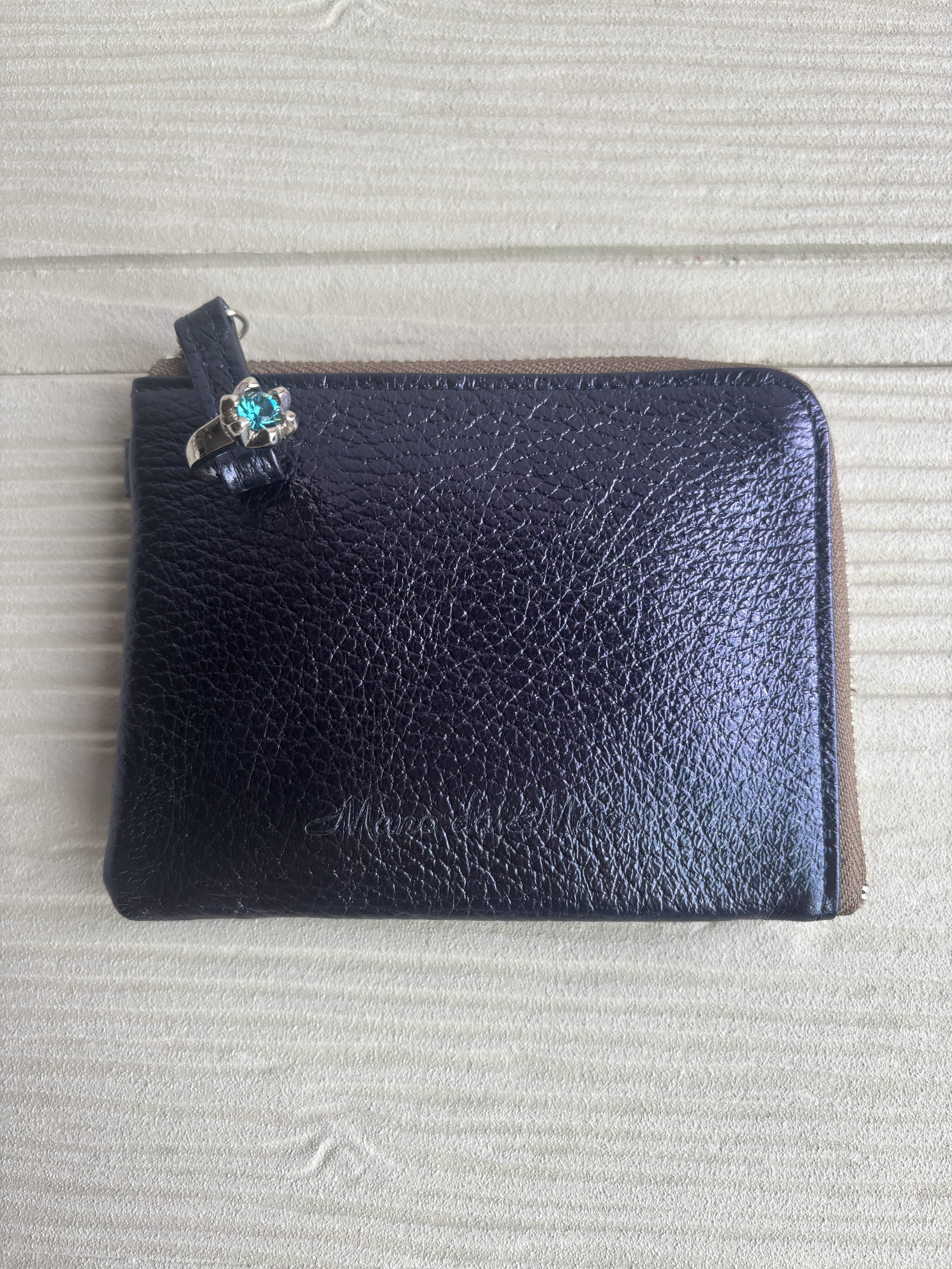 送料無料　コンパクト財布ネイビーMano da Manaオリジナル