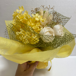 プリザーブドフラワーの花束 2枚目の画像