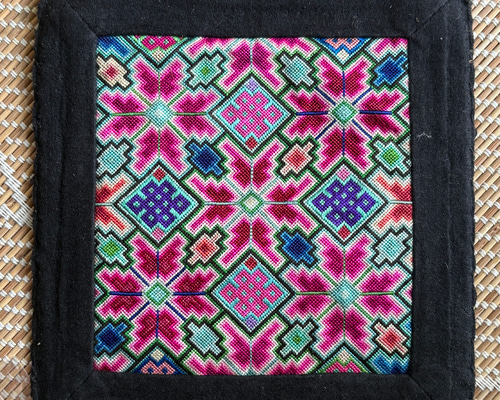 民族刺繍 枕布」「満族 ヴィンテージ 手仕事」「インテリア 刺繍アート