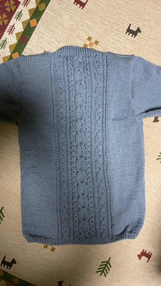 ブルーグレーセーター