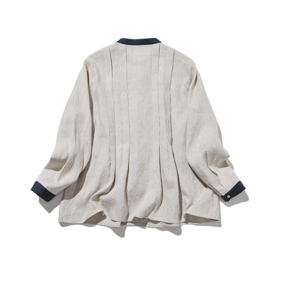 シンプルだけど、どこか特別  プリーツ加工シャツブラウス  リネン100％シャツ　250915-1 7枚目の画像