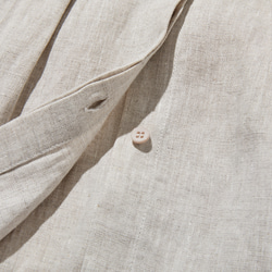 シンプルだけど、どこか特別  プリーツ加工シャツブラウス  リネン100％シャツ　250915-1 5枚目の画像