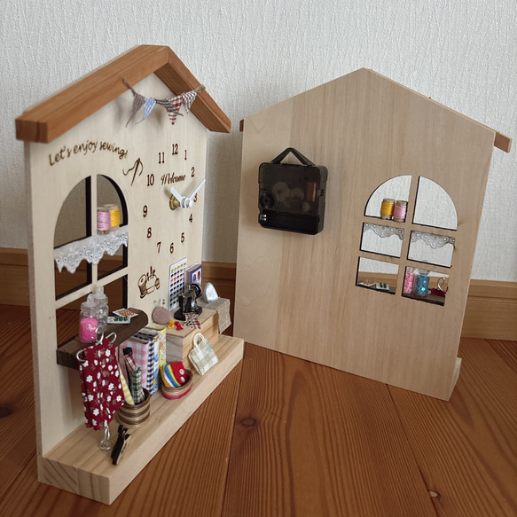 ミニチュア　ソーイングショップ　手芸屋さん置き時計　 8枚目の画像