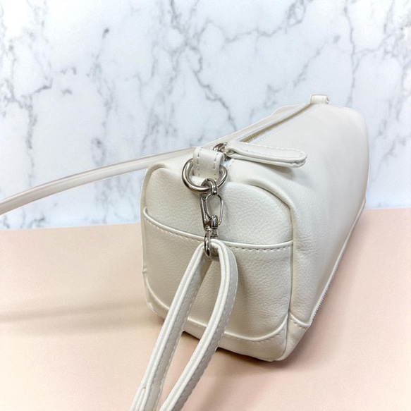 【日本製】上質PUレザー ウルトラ軽量250ｇ ショルダーバッグ PUシュリンクレザー ホワイト 3枚目の画像