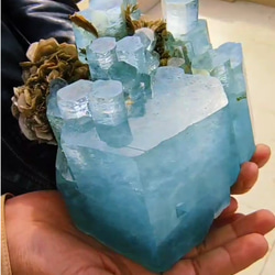 美品】アクアマリン 結晶 原石 博物館級特選】アクアマリン原石-027