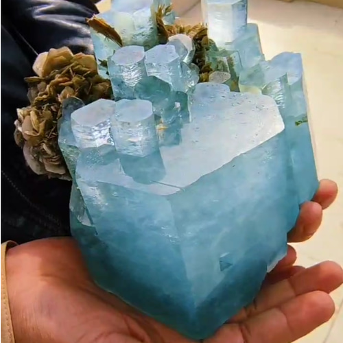 338 クラスター アクアマリン 結晶 原石 アクアマリンクラスター