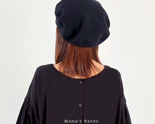 3点売れました⭐️皆に似合う☘️《秋冬の定番 ネイビー》メリノウール