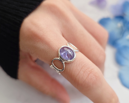 【作家モノ】タンザナイトのシルバーリング タンザナイト ぽってり石座 オーバルカボション 8×6 シルバーSV925