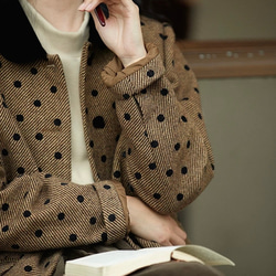 クラシックモダン配色カラー　ウール混ドット柄のジャケット・羽織り【秋冬春】ブラウン系 4枚目の画像