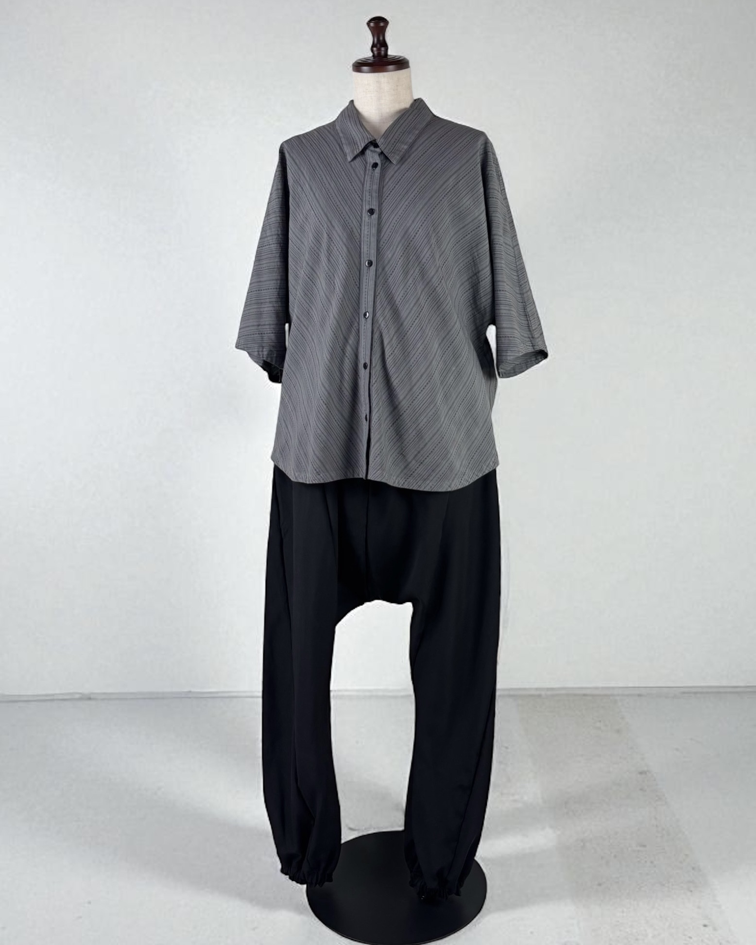 SALE || キモノ || ブラック ||サルエルパンツ