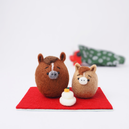 受注製作】 2026年干支(午) 馬になりきるまゆ柴犬・パグ・キャバリア