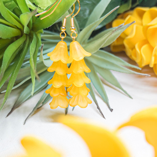 ハワイ プアケニケニ puakenikeni ピアス イヤリング (5連・イヤリング