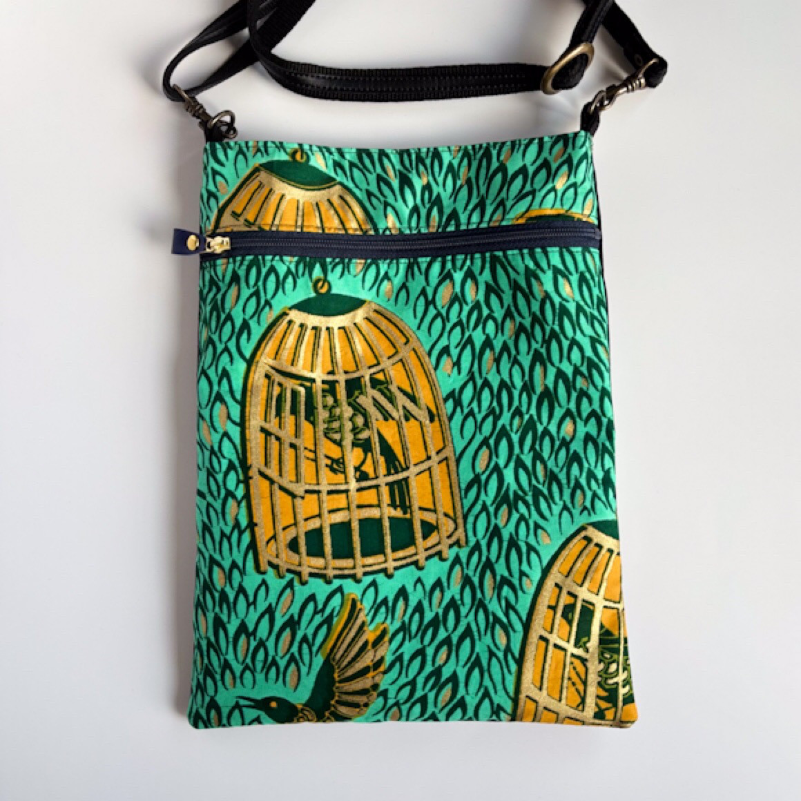 長材布も入るショルダーバッグ