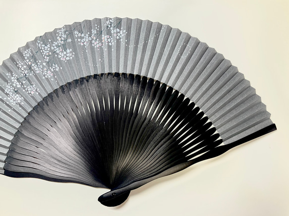 趣 -omomuki- 〈霞草〉　京扇子 3枚目の画像
