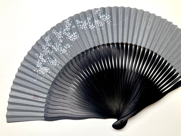 趣 -omomuki- 〈霞草〉　京扇子 2枚目の画像