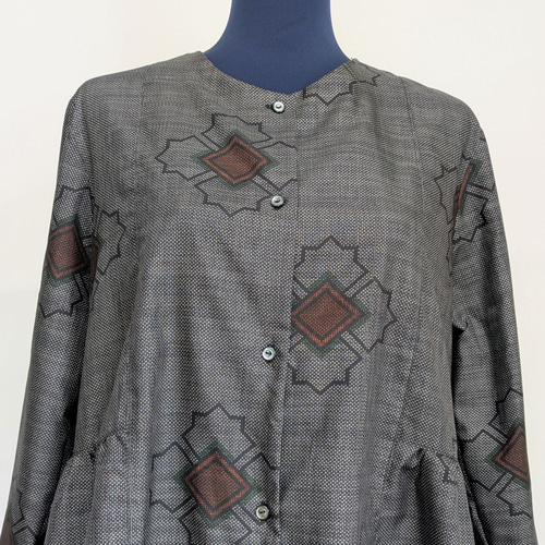 着物リメイク 大島紬 前開き ワンピース ジャケットとしても