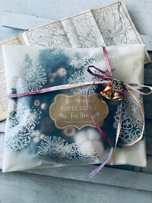 早割り　Мサイズ　プリザーブドフラワー　クリスマスリース　アジサイリース　Xmas　結婚祝い　新築祝い　紫陽花　　開店祝 11枚目の画像